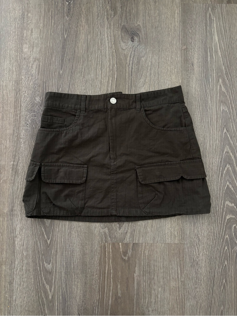 ZARA green cargo mini skirt (S)